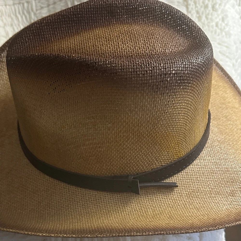 Stylish Brown Cowboy Hat, New, never worn. - Picture 2 of 6